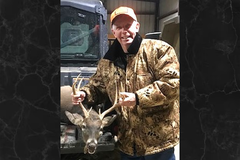 Larry's 8-point Buck