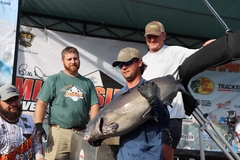 MISSISSIPPI RIVER MONSTERS CATFISH TOURNAMENT (131)