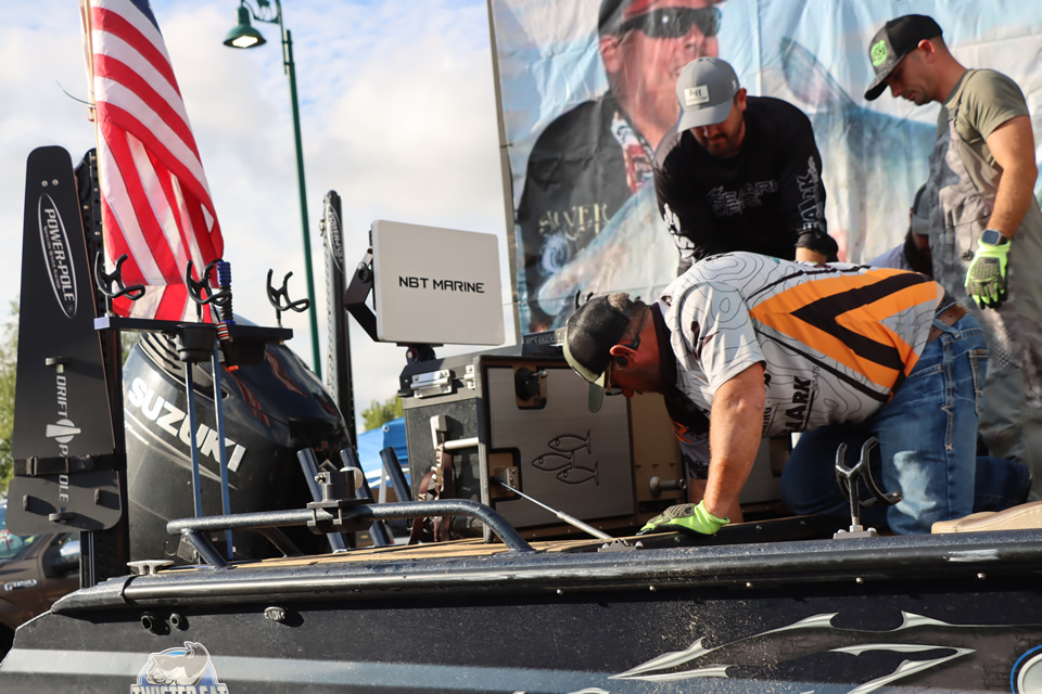 MISSISSIPPI RIVER MONSTERS CATFISH TOURNAMENT (147)