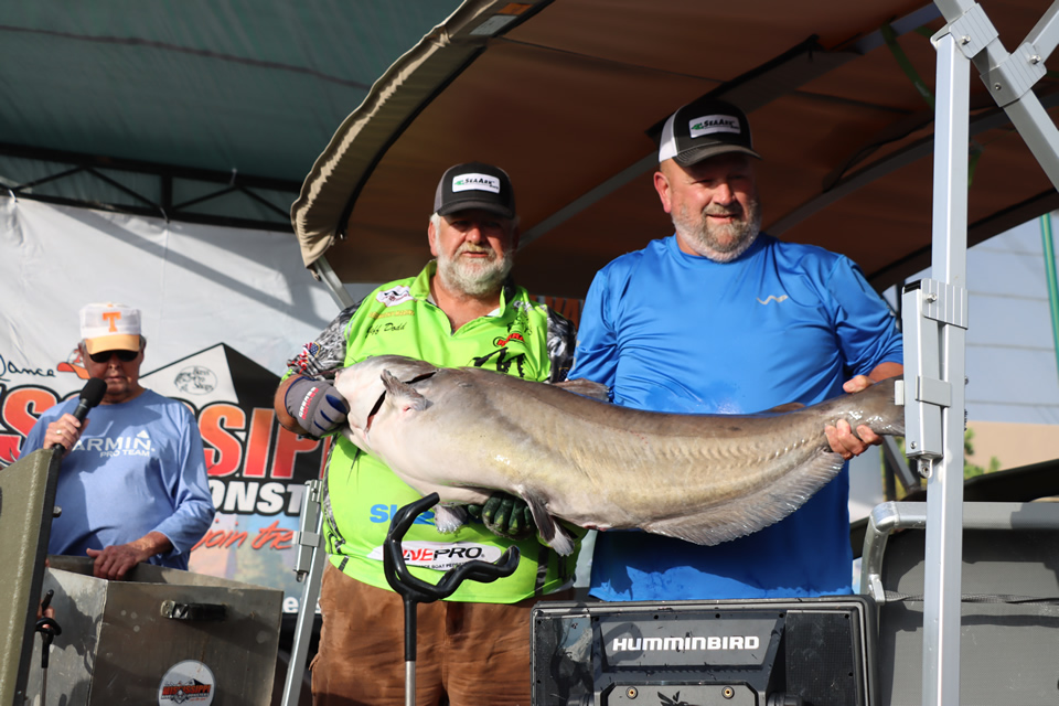 MISSISSIPPI RIVER MONSTERS CATFISH TOURNAMENT (164)