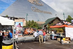 MISSISSIPPI RIVER MONSTERS CATFISH TOURNAMENT (18)