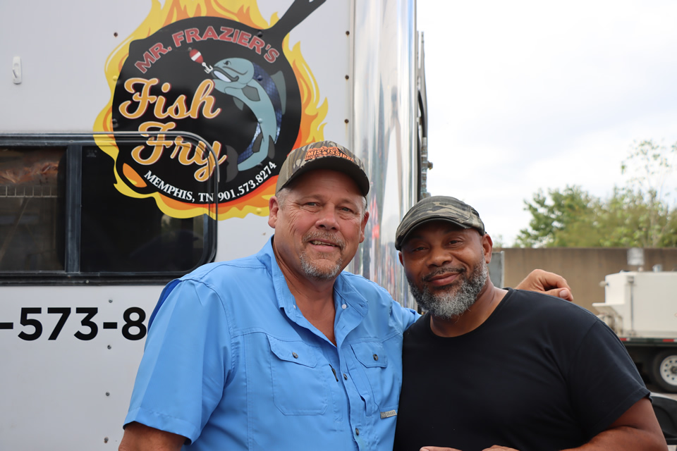 MISSISSIPPI RIVER MONSTERS CATFISH TOURNAMENT (20)