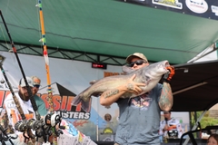 MISSISSIPPI RIVER MONSTERS CATFISH TOURNAMENT (27)