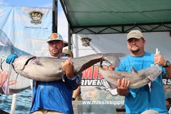 MISSISSIPPI RIVER MONSTERS CATFISH TOURNAMENT (47)