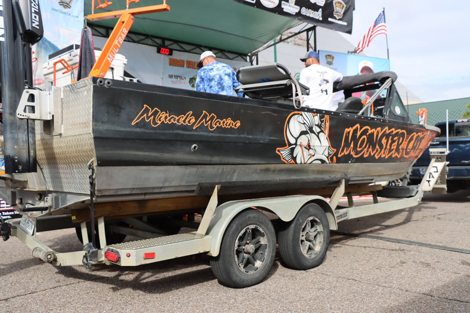 MISSISSIPPI RIVER MONSTERS CATFISH TOURNAMENT (80)