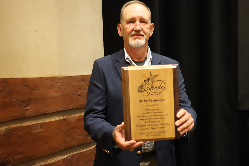 2024 LEGENDS OF THE OUTDOORS HALL OF FAME INDUCTION CEREMONY (98)